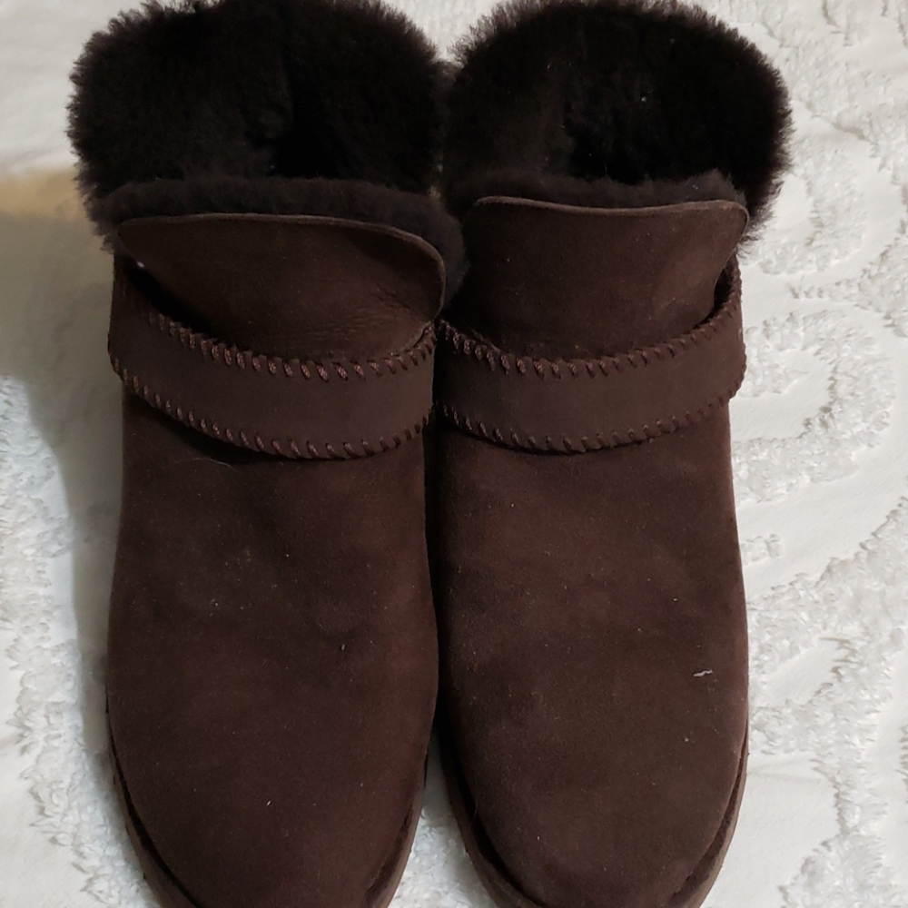 Ladies Brown UGG Booties